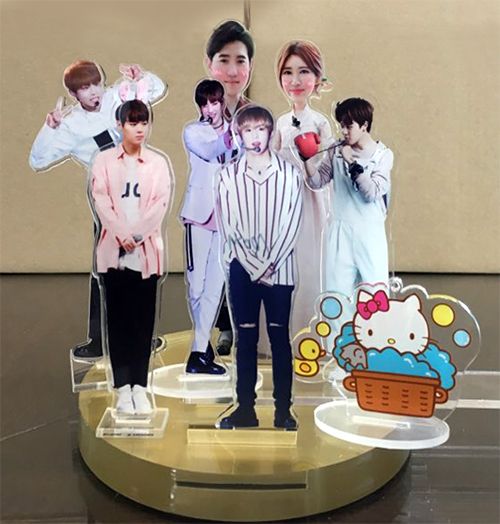 미니등신대 주문제작된 제품들(가족사진및 연예인)
